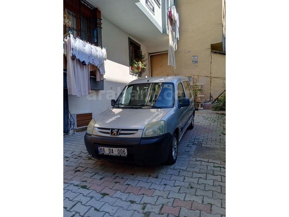 Sahibinden Peugeot Partner 1.9 D 2004 Model