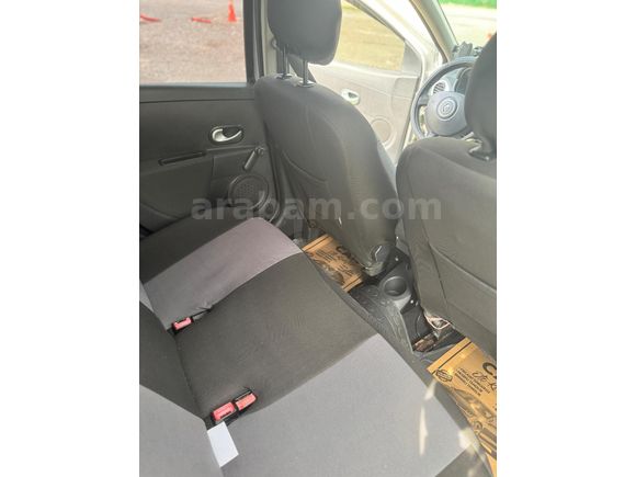 Sahibinden Renault Clio 1.4 Expression 2009 Model