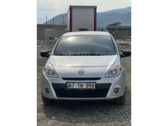 Sahibinden Renault Clio 1.4 Expression 2009 Model