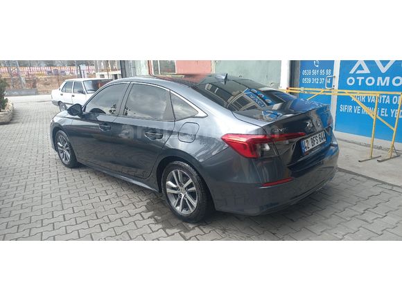 Sahibinden Honda Civic 1.5 i-VTEC Executive Plus 2023 Model