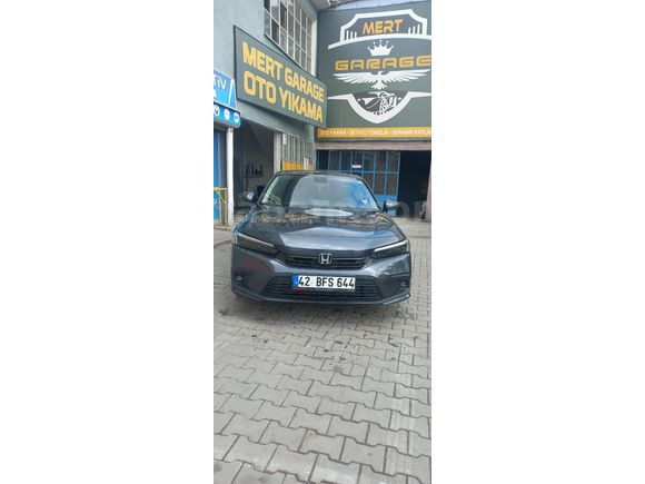 Sahibinden Honda Civic 1.5 i-VTEC Executive Plus 2023 Model