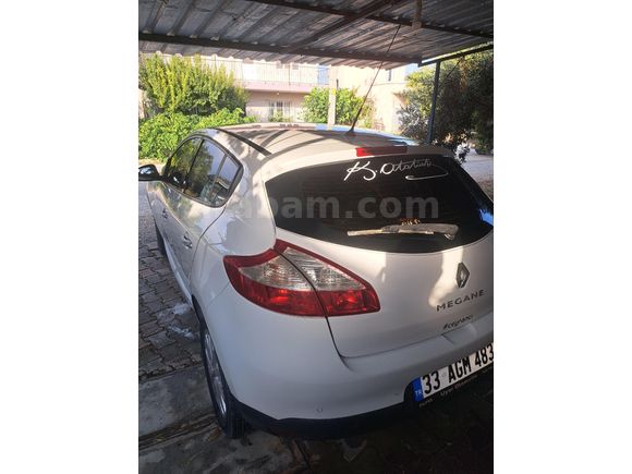 Sahibinden Renault Megane 1.5 dCi Privilege 2012 Model   Beyaz