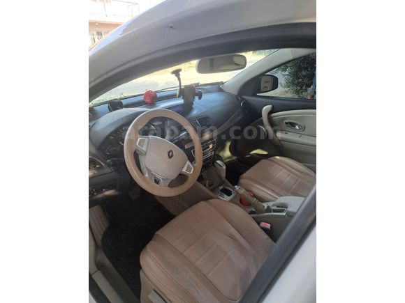 Sahibinden Renault Megane 1.5 dCi Privilege 2012 Model   Beyaz