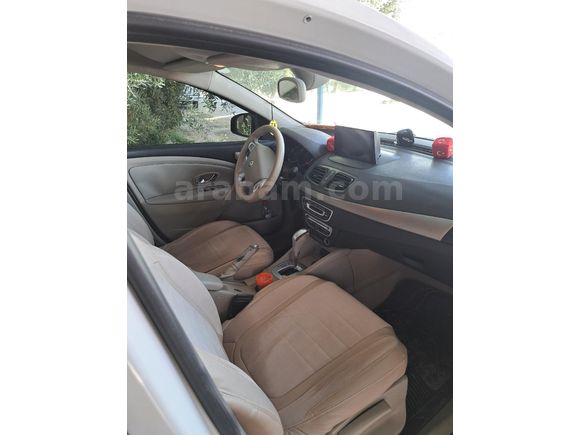 Sahibinden Renault Megane 1.5 dCi Privilege 2012 Model   Beyaz
