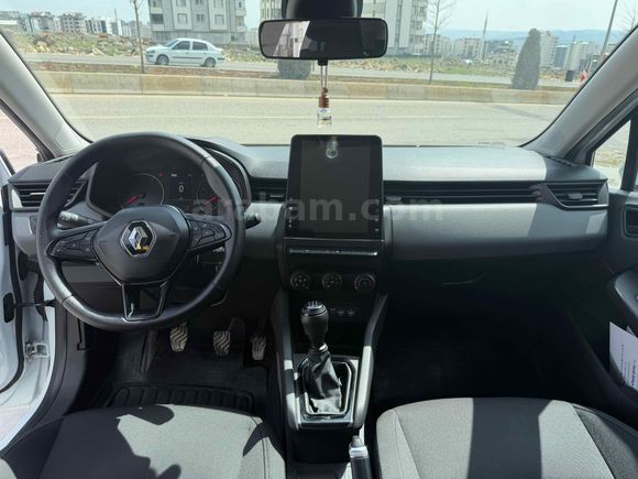 Sahibinden Renault Clio 1.0 SCe Joy 2021 Model 