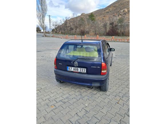 Opel Corsa 1.4 GLS 2000 KLİMALI