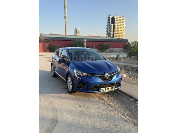 Sahibinden Renault Clio 1.0 TCe Touch 2023 Model  61.000 km Lacivert