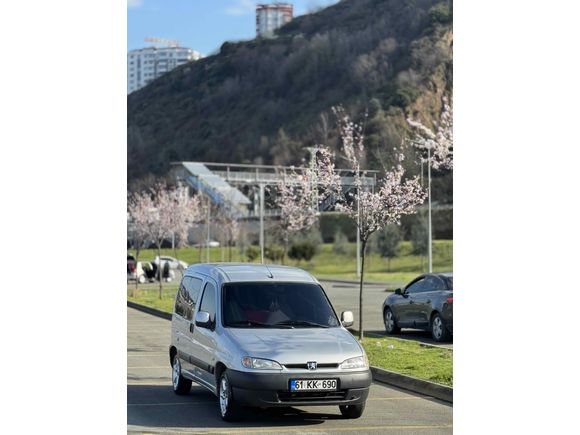 Sahibinden Peugeot Partner 1.9 D 2002 Model 