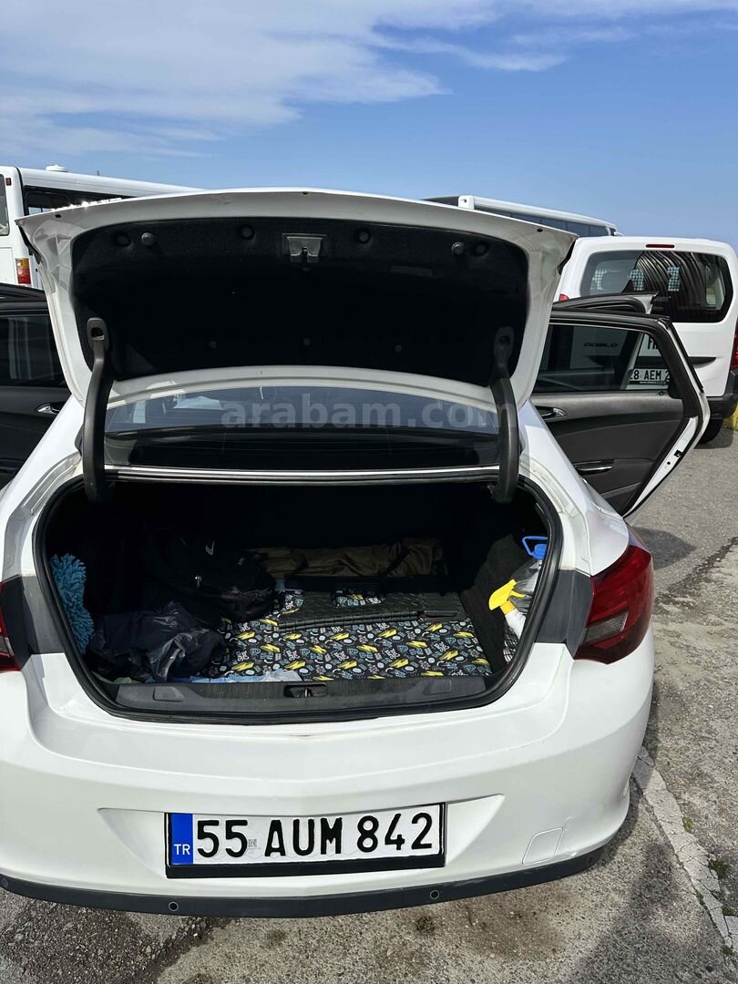 Sahibinden Opel Astra 1.3 CDTI Sport 2012 Model Samsun 216.000 km Beyaz 6
