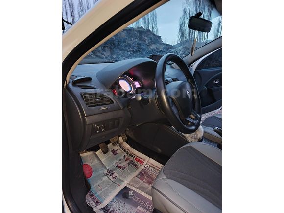 Sahibinden Renault Fluence 1.5 dCi Joy 2013 Model