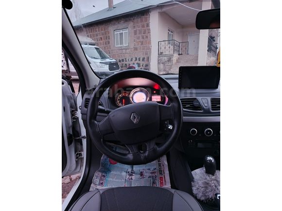Sahibinden Renault Fluence 1.5 dCi Joy 2013 Model