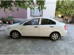Öğretmenden temiz Hyundai Accent Era 1.4 Team 2009 Model  312.000 km Beyaz