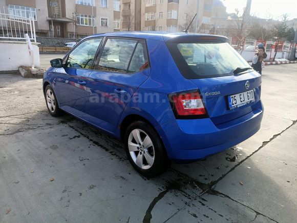 Sahibinden Skoda Fabia 1.2 TSI Style 2016 Model