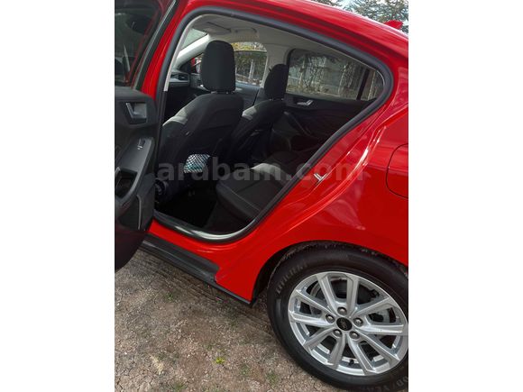 Sahibinden Ford Focus 1.5 ECOBLUE Trend X 2023 Model 