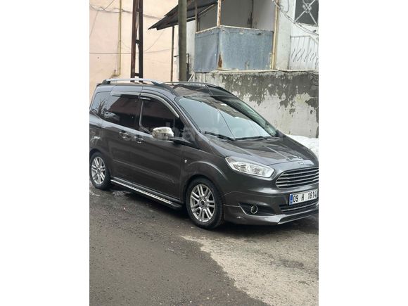 Sahibinden Ford Tourneo Courier 1.6 TDCi Titanium Plus 2017 Model 