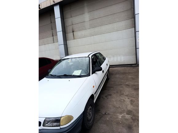 Sahibinden Opel Astra 1.4 Classic 2001 Mode hatasız boyasız l