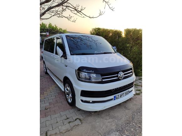 Sahibinden Volkswagen Caravelle 2.0 TDI BMT Trendline 2015 Model  280.000 km Beyaz