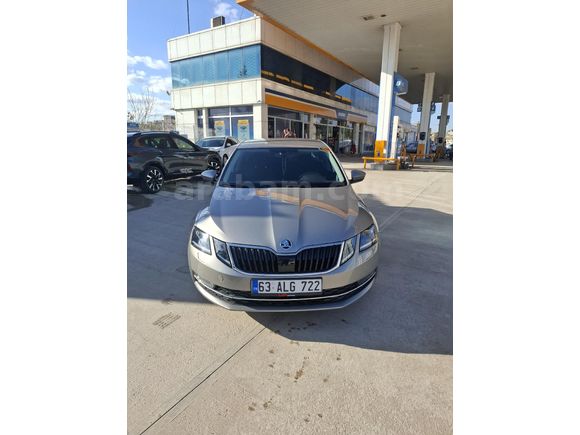 Sahibinden Skoda Octavia 1.6 TDI Style CR 2017 Model