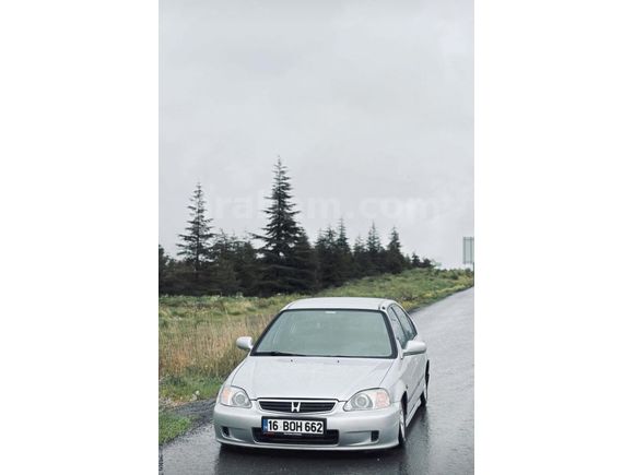 Sahibinden Honda Civic 1.6 i ES 2000 Model