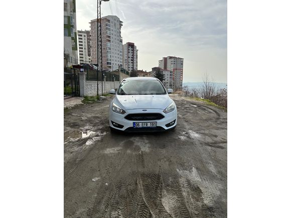 Sahibinden Ford Focus 1.6 Ti-VCT Style 2016 Model