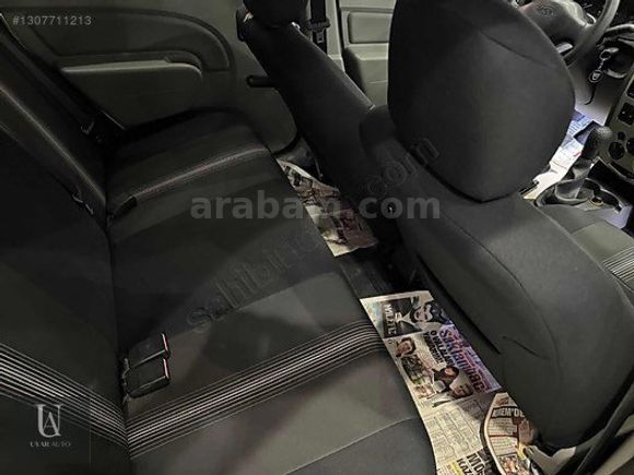 UYAR AUTO DAN DEGİŞENSİZ EMSALSİZ TEMİZLİKTE LOGAN