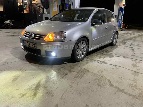 Sahibinden Volkswagen Golf 1.6 FSi Midline 2004 Model bol aksesuarlı