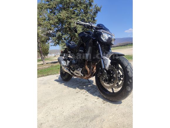 Kawasaki Z900 2023 model