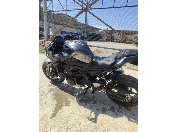 Kawasaki Z900 2023 model