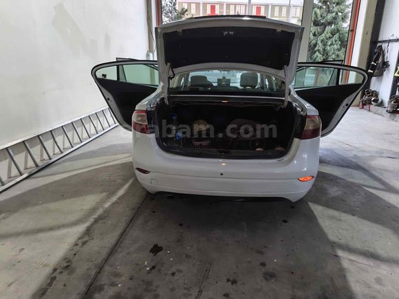 Sahibinden Renault Fluence 1.5 dCi Touch Plus 2013 Model