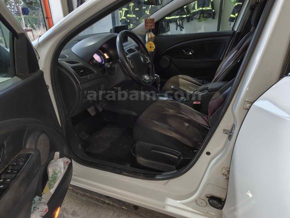 Sahibinden Renault Fluence 1.5 dCi Touch Plus 2013 Model