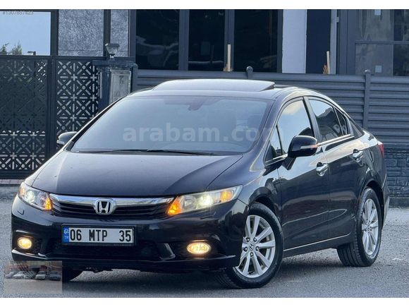 PEHLİVANLAR'DAN 106KMDE BOYASIZ OTOMATİK SIFIR KONDİSYON CİVİC