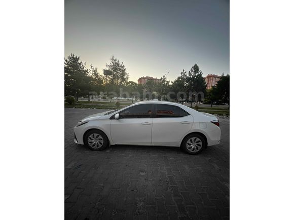 Sahibinden Toyota Corolla 1.4 D-4D Touch 2016 Model 