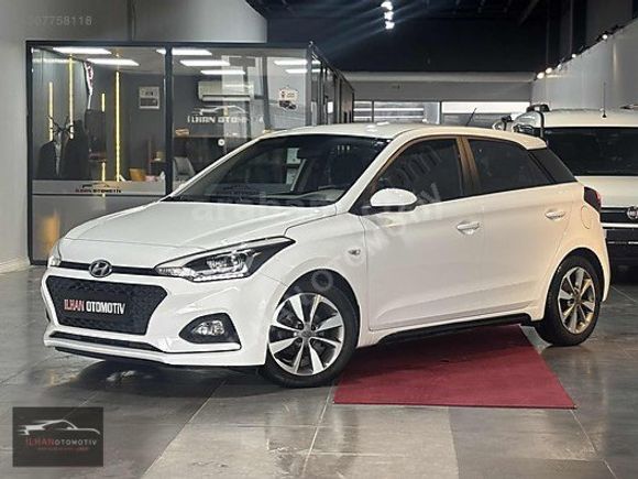 TR TEK 10,000KM OTOMATİK HYUNDAİ İ20 BOYASIZ KAZASIZ SIFIR GİBİ