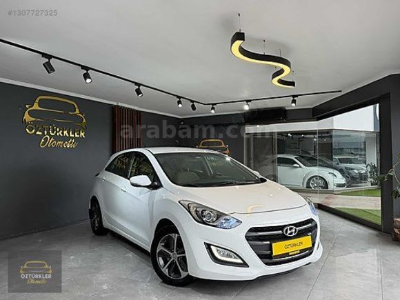 BOYASIZ İlk Sahip. Hyundai İ30 Dizel & Otomatik Tertemiz Style