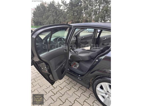 KAYAR AUTO`dan 2012 HATASIZ OPEL ASTRA