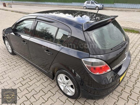 KAYAR AUTO`dan 2012 HATASIZ OPEL ASTRA
