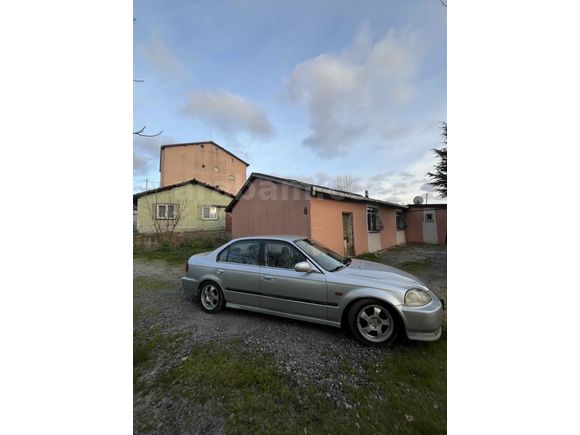 Sahibinden Honda Civic 1.6 i ES 2000 Model 