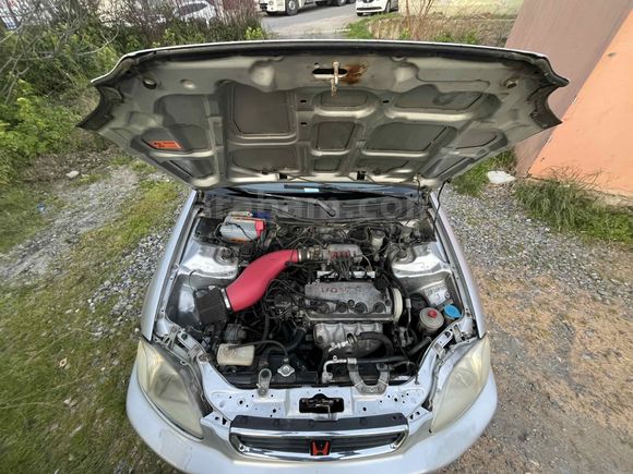 Sahibinden Honda Civic 1.6 i ES 2000 Model 