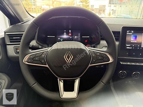 GALLERY'DEN 2025 CLIO EVOLUTION SIFIR AYARINDA %20KDV'Lİ