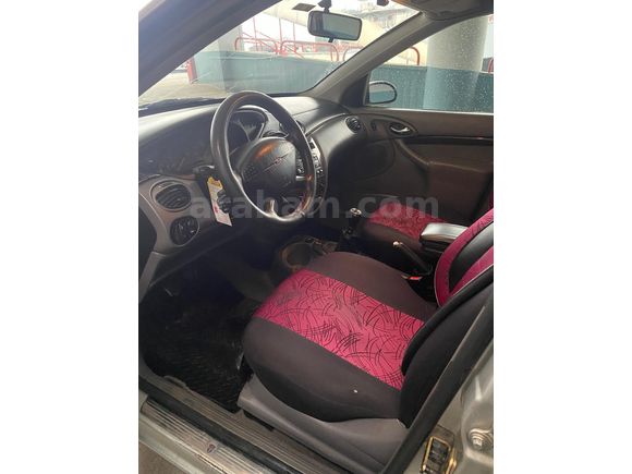 Sahibinden Ford Focus 2.0 Ghia 2000 Model