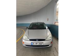 Sahibinden Ford Focus 2.0 Ghia 2000 Model
