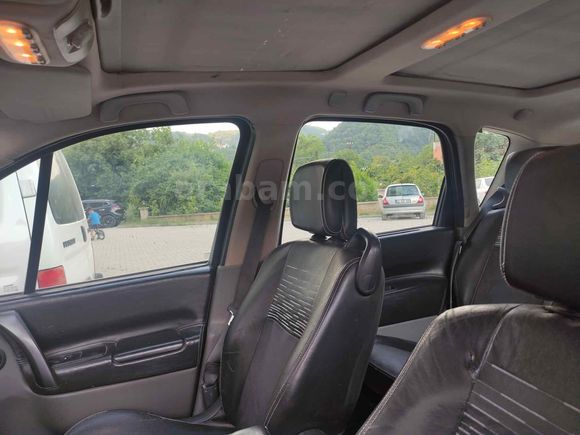 Sahibinden Renault Scenic 1.6 Exception 2005 Model  200 bin km Füme