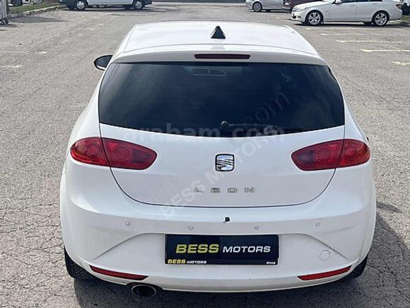 BESS | SEAT LEON 1.6 TDI CR STYLE DSG