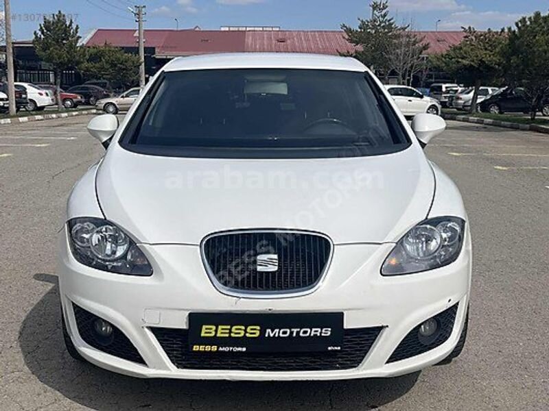 Galeriden Seat Leon 1.6 TDI CR Style 2011 Model Sivas 183.000 km Beyaz