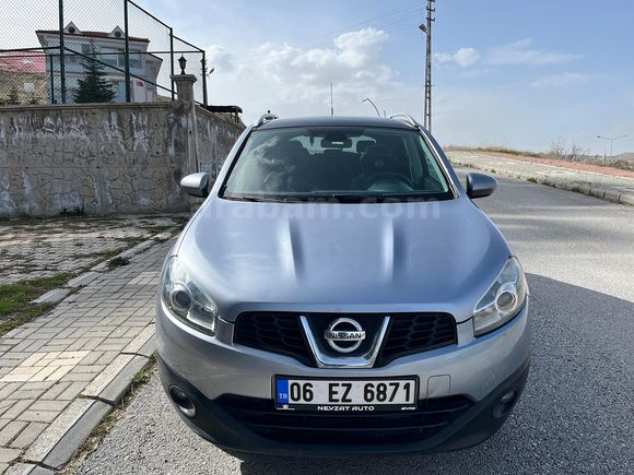 Sahibinden Nissan Qashqai 1.6 Tekna 2013 Model Cam Tavan
