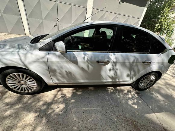 Sahibinden Ford Focus 1.6 TDCi Titanium 2010 Model Gaziantep 126.000 km Beyaz