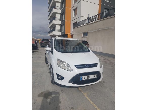 2.Sahibinden Ford C-Max 1.6 TDCi Titanium 2012 Model Masrafsız