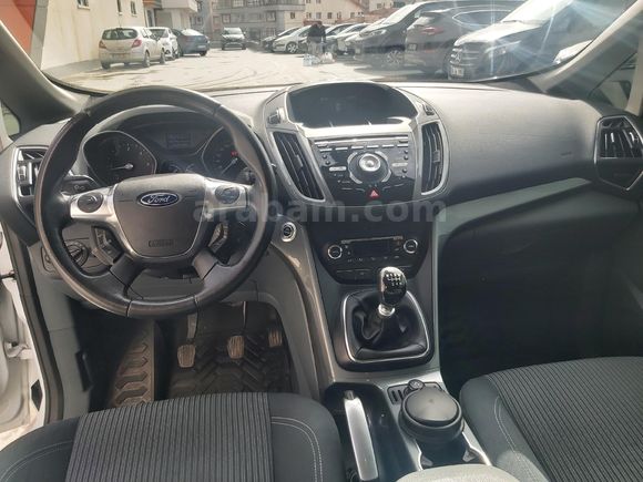 2.Sahibinden Ford C-Max 1.6 TDCi Titanium 2012 Model Masrafsız