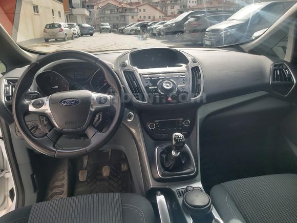 2.Sahibinden Ford C-Max 1.6 TDCi Titanium 2012 Model Masrafsız