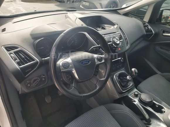 2.Sahibinden Ford C-Max 1.6 TDCi Titanium 2012 Model Masrafsız